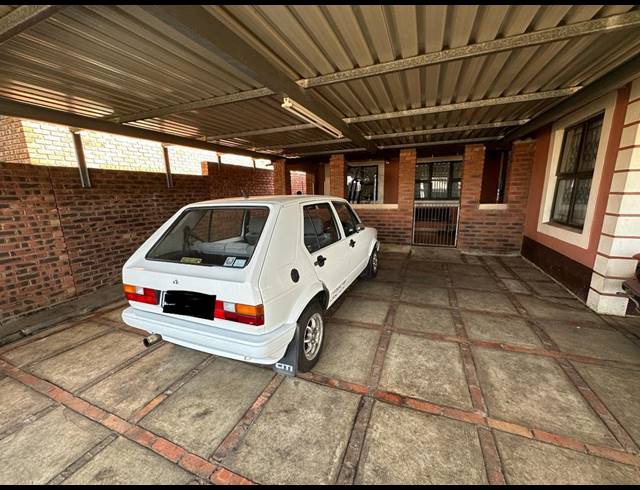 3 BEDROOM FREESTANDING FOR SALE IN EASTWOOD